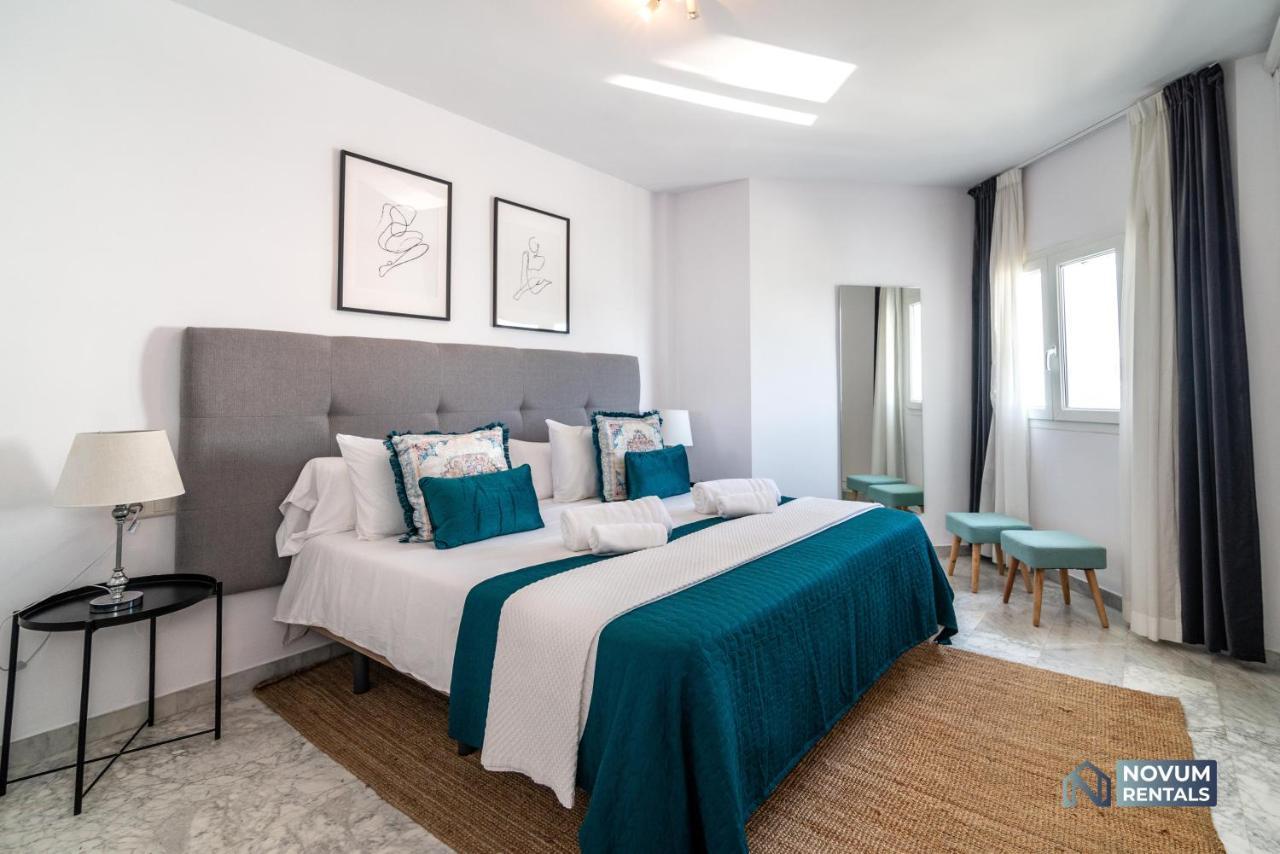 Puerto Banus Finest 2-Bdrm Apt - 50 Metres To Beach 马尔韦利亚 外观 照片