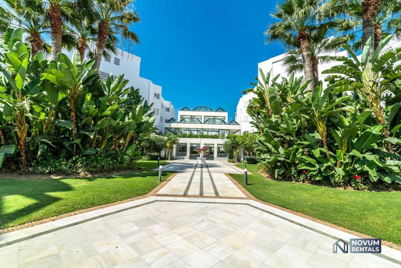 Puerto Banus Finest 2-Bdrm Apt - 50 Metres To Beach 马尔韦利亚 外观 照片
