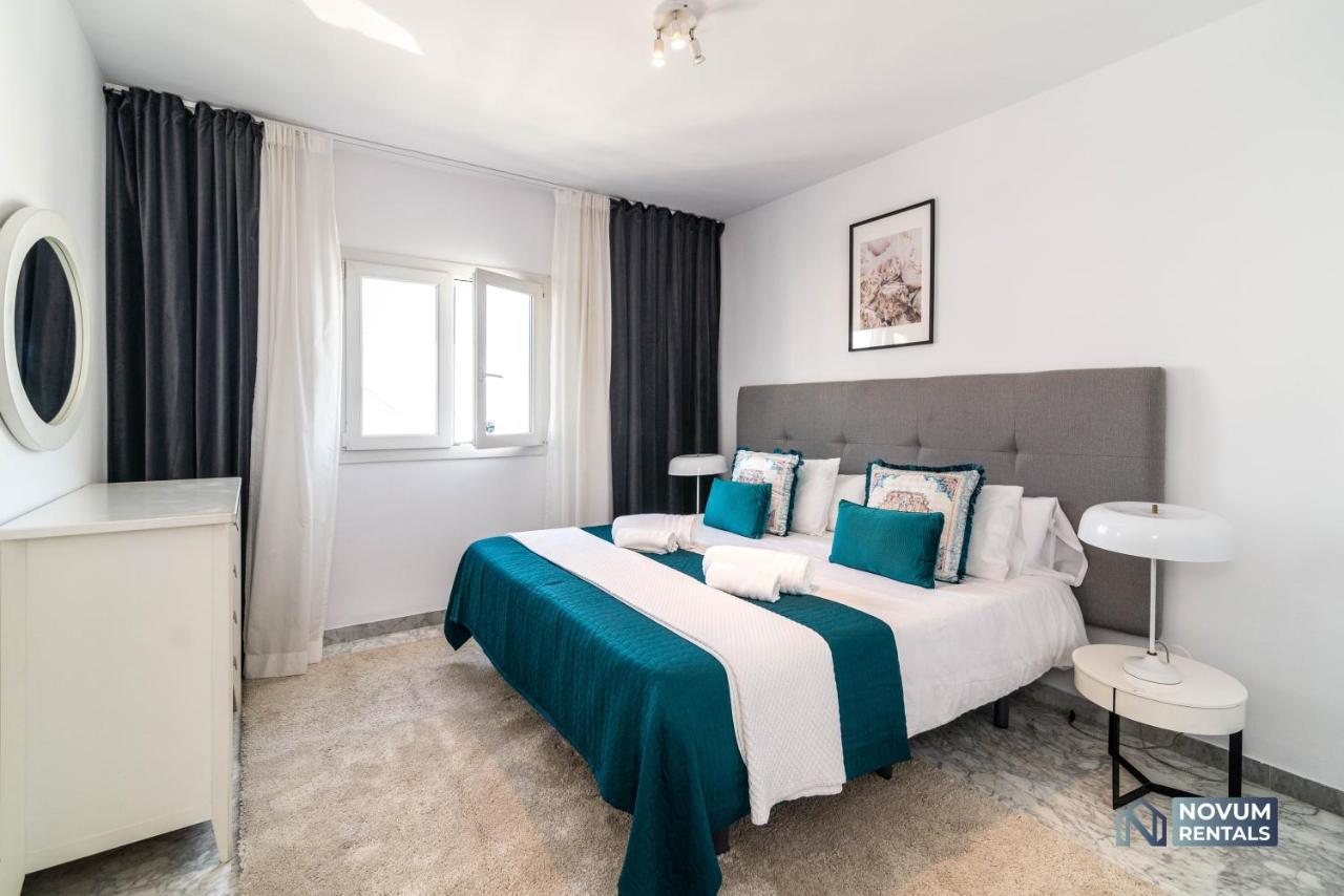 Puerto Banus Finest 2-Bdrm Apt - 50 Metres To Beach 马尔韦利亚 外观 照片
